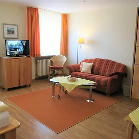 Bohn 'kiebitz', Mittelstrasse Apartment *